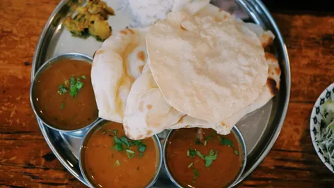 Prata inte företagshemligheter på indiska lunchrestaurangen.